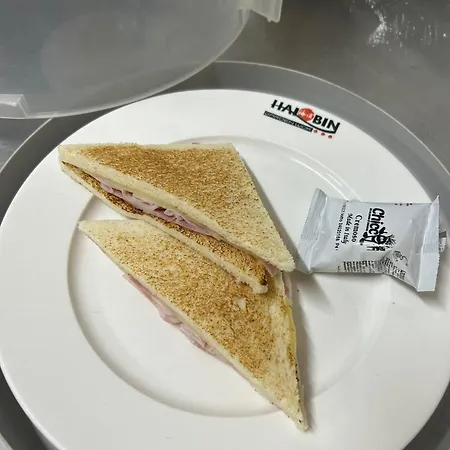 Tenuta Tre Gemme A Mare - Salvia Pescara